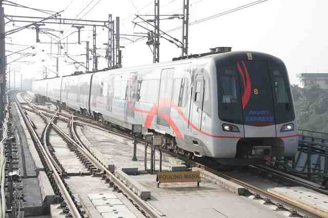 New_Delhi_Metro_Airport_Express_line
